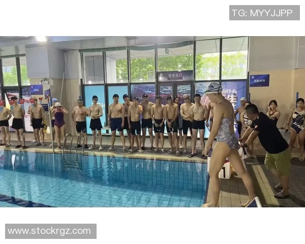 泳姿种类全面解析与技巧指导，助你提升游泳水平的必备知识