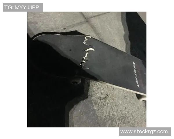 滑板文化的崛起与挑战：探究上海滑板队的整体压制与发展之路