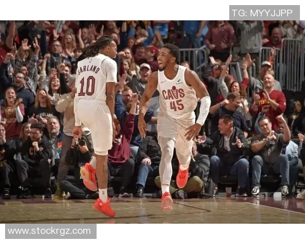 明天骑士对阵步行者胜率分析及比赛前瞻预测